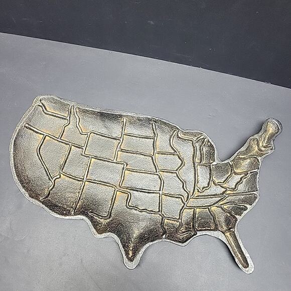 Vintage Cast Iron USA Map Tray Dish – Rustic State Outline Wall Art or Catchall - Picture 1 of 7